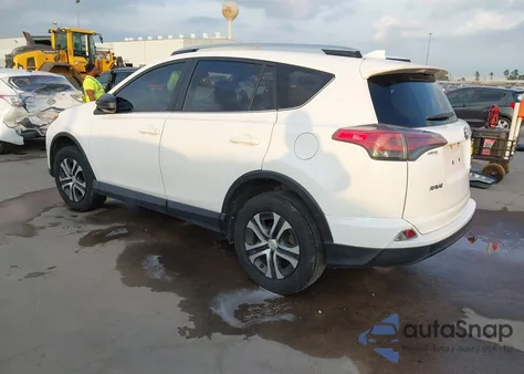 2016 Toyota Rav4 Le z USA, uszkodzony, nr VIN JTMZFREV4GJ070507